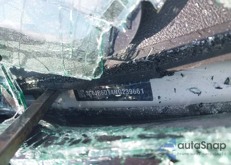 2022 Ram 1500 Classic Tradesman 4X2 8' Box z USA, uszkodzony, nr VIN 3C6JR6DT4NG239661